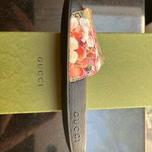 Gucci slides. Bought last year from Sak’s. Worn max 5 x.